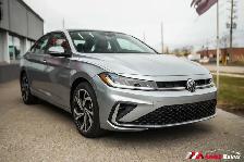 2025 Volkswagen Jetta HIGHLINE|LEATHER HEATED SEATS|SUNROOF|CARP - Photo 4