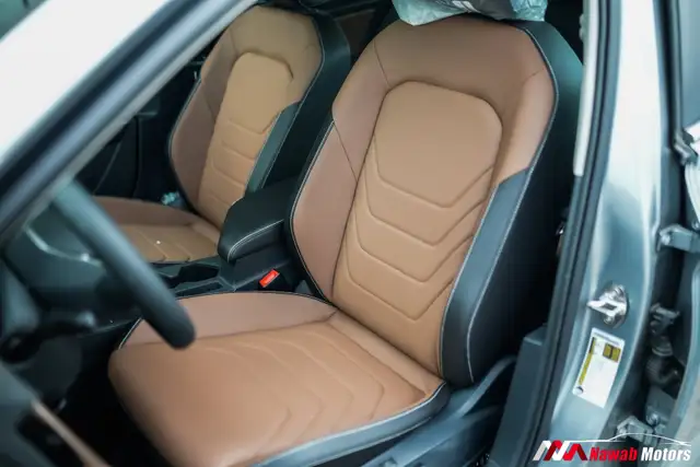 2025 Volkswagen Jetta HIGHLINE|LEATHER HEATED SEATS|SUNROOF|CARP - Photo 8