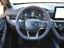 2026 Ford Explorer ST-Line - Photo 18