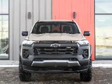2023 Chevrolet Colorado Trail Boss - Ultra Low KM | Clean Carfax - Photo 3