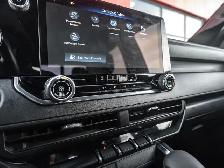 2023 Chevrolet Colorado Trail Boss - Ultra Low KM | Clean Carfax - Photo 18