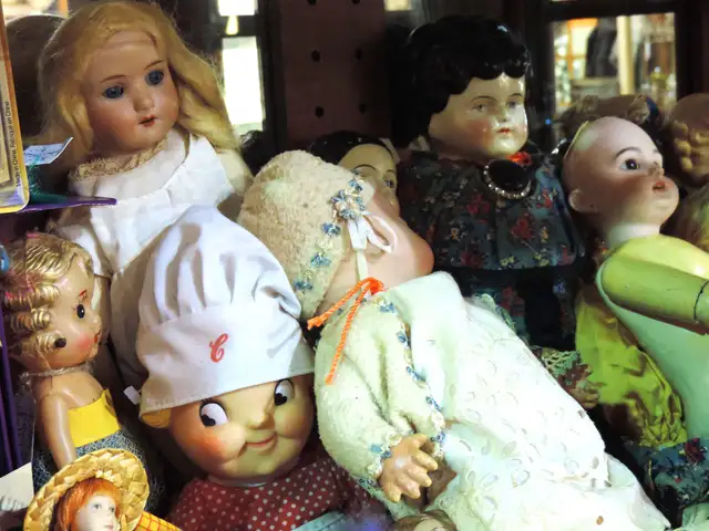 Assorted Teddy Bears & Dolls SALE - Photo 3