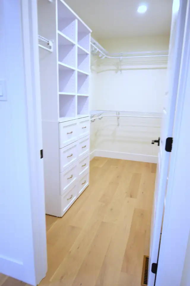 Shediac - 47 Robert - Walk-out basem, 5 bds, 3 baths Full He Pum - Photo 8