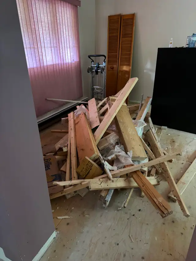 Don’t Over Pay With Those Other Guys On Junk / Garbage Removal - Photo 6