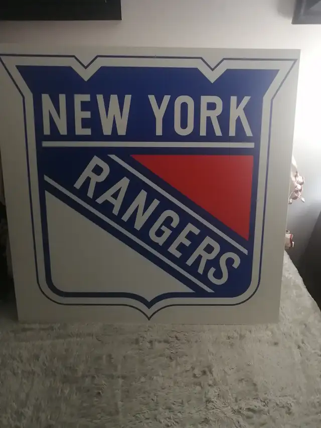 Hockey signs $5 each - Photo 2