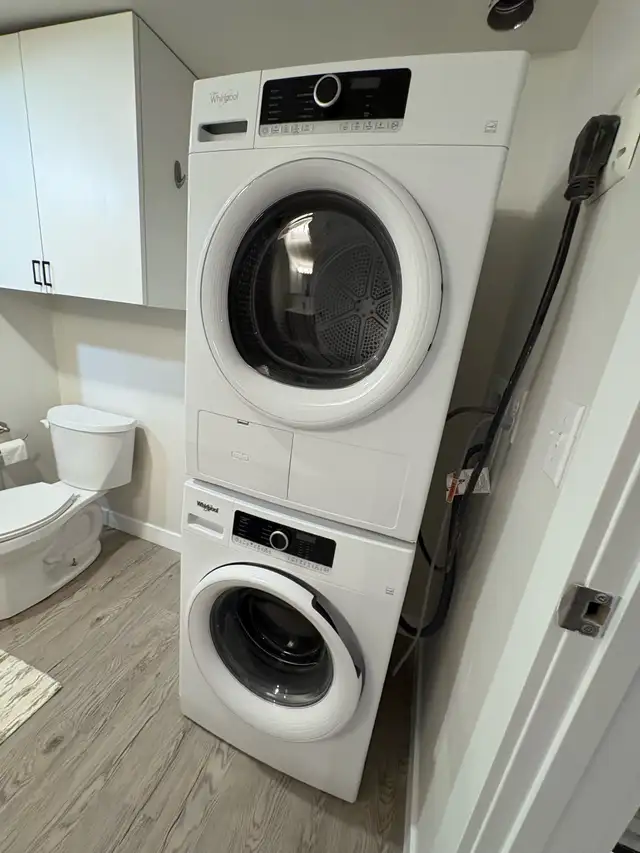 MOOSE JAW FURNISHED SUITE RENTAL - Photo 7