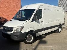 2014 Mercedes-Benz Sprinter Cargo Vans 3500 V6 170 WB EXTENDED H