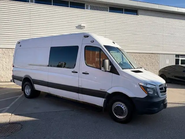2014 Mercedes-Benz Sprinter Cargo Vans 3500 V6 170 WB EXTENDED H - Photo 7