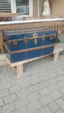 Trunk - LARGE Green 40'x21'x21'