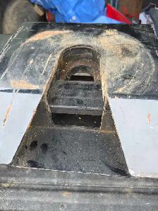 5TH WHEEL SL SERIES 16K ( Sl Hijacker Demco ) 400 O.B.O