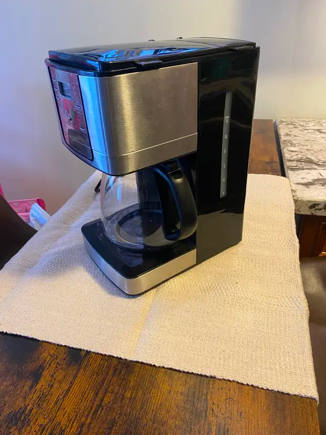 Sunbeam 12-Cup Programmable Coffeemaker - Photo 3