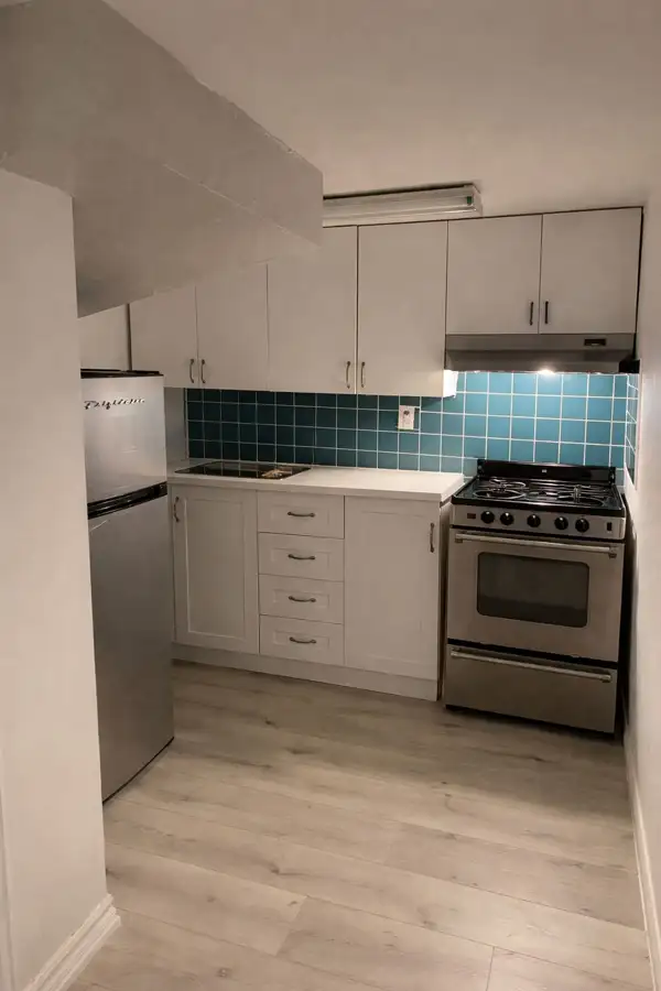 Legal Walkout Basement for Rent – Ajax $1600 All Incl.