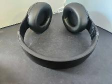 Beats Studio Pro Bluetooth Headphones - Black w/case - Photo 3