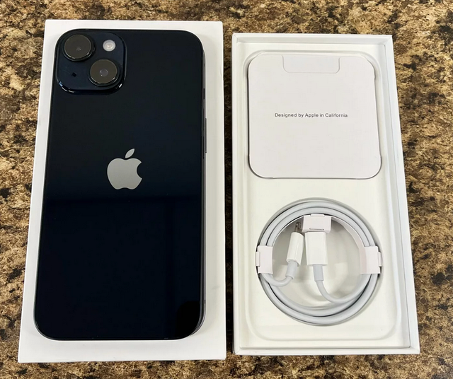 iPhone 14 128GB Black Battery 97% Brand New Condition in Box
