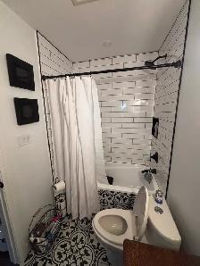 Fully Furnised, single person room available for rent in Omemee - Photo 8