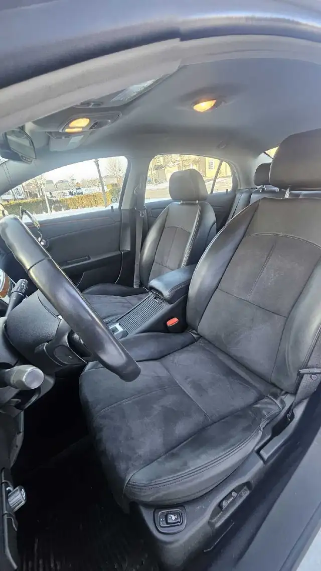 2009 Chevy Malibu 2LT - Photo 4