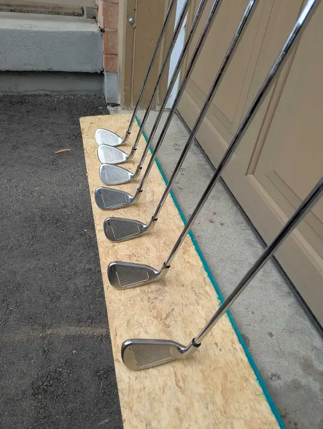 Golf Clubs - Photo 3