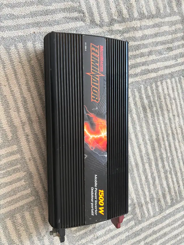 Motomaster 1500 Watt Inverter