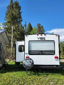 Forest River Holiday Trailer - Photo 3