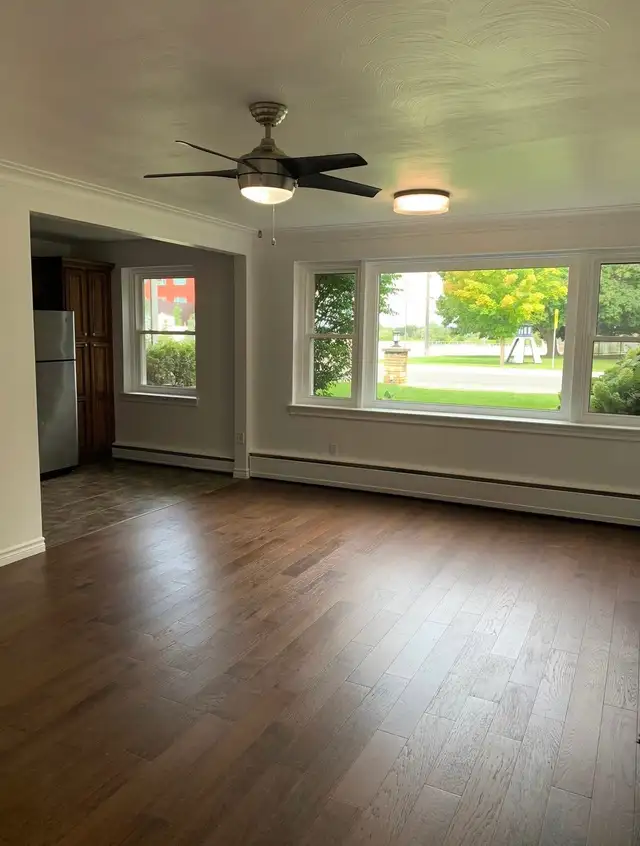 Near Hospital, Condo For Rent - Photo 4