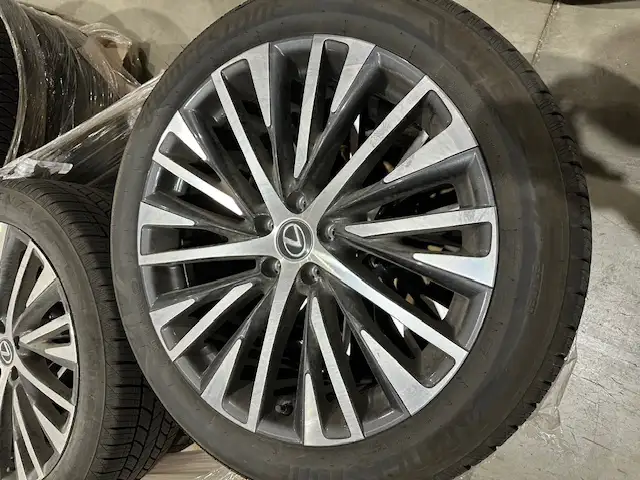 235/50R/21, 2024 OEM LEXUS RIMS AND BRIDGESTONE TIRES