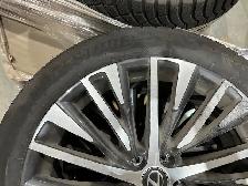 235/50R/21, 2024 OEM LEXUS RIMS AND BRIDGESTONE TIRES - Photo 5