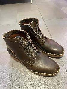 Viberg  Olive Waxed Flesh