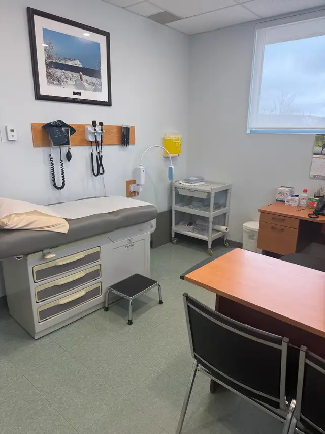 Medical Clinic space for rent or lease - Photo 4