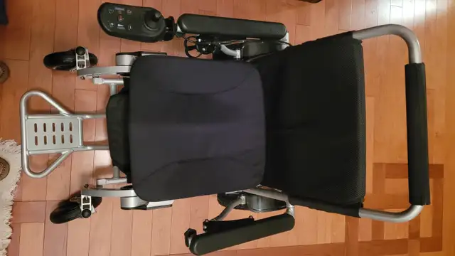 mobility chair - Photo 2