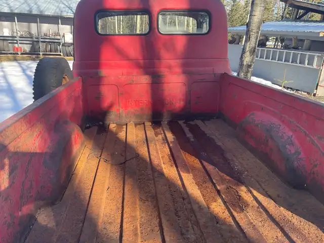 vintage truck 1953 International - Photo 8