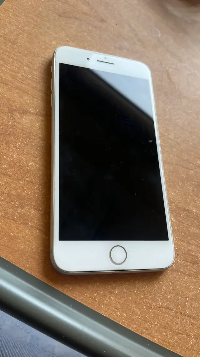 Apple iPhone 8 Plus 64Gb