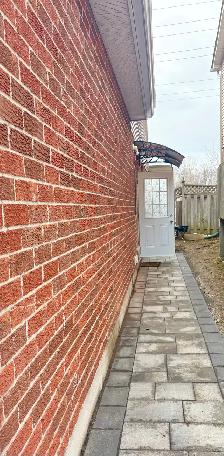 2 Bedrooms Basement - Photo 2