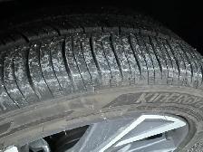 Excellent condition all season tires - Photo 4