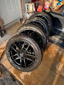 225/45/18 Kuhmo Winteraft Snow Wheels