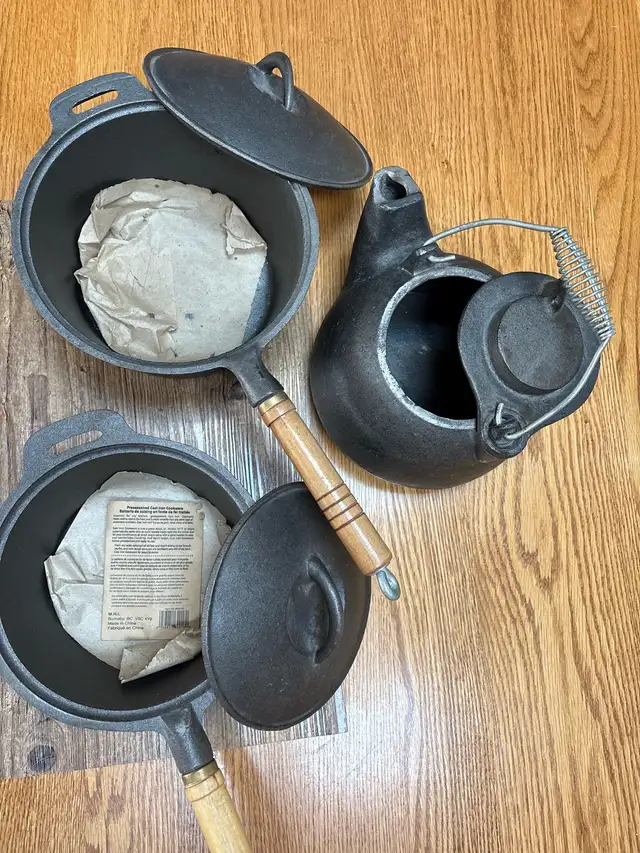 Cast Iron Cookware Set - Photo 3