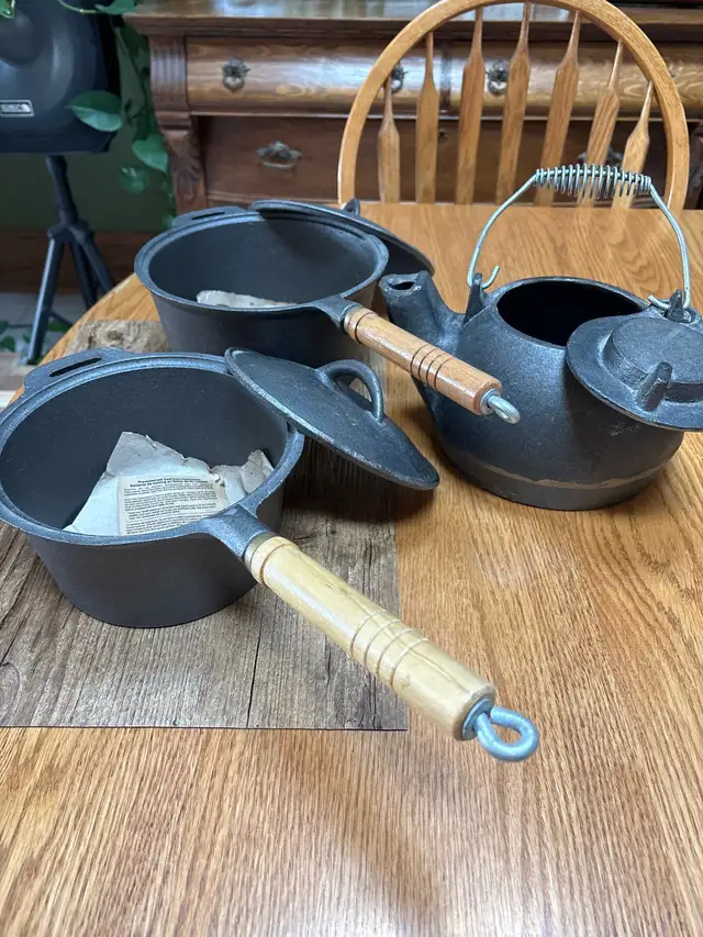 Cast Iron Cookware Set - Photo 4