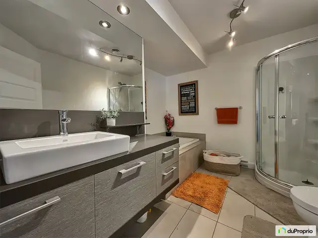 Superbe jumelé dans le quartier de la route Lallemand à Lévis - Photo 21