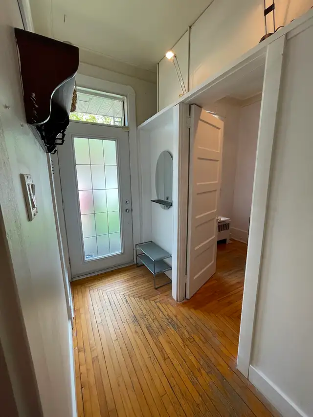 furnished 3 Bedroom -metro cote vertu-idea for 3 students shared - Photo 9