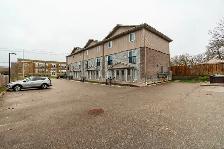 2 Bedroom 2 Bathroom Townhouse for Rent - Photo 13