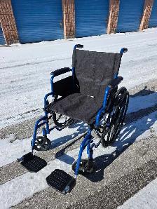 Wheelchair with 18' wide seat
