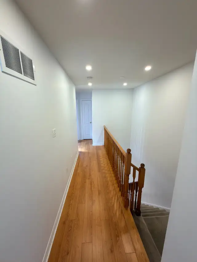 Semi Detached in Brampton For Rent - Photo 4