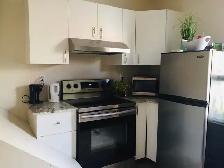 Très beau 2 1/2 meublé au Centre ville ! - Photo 4