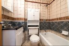 Très beau 2 1/2 meublé au Centre ville ! - Photo 6