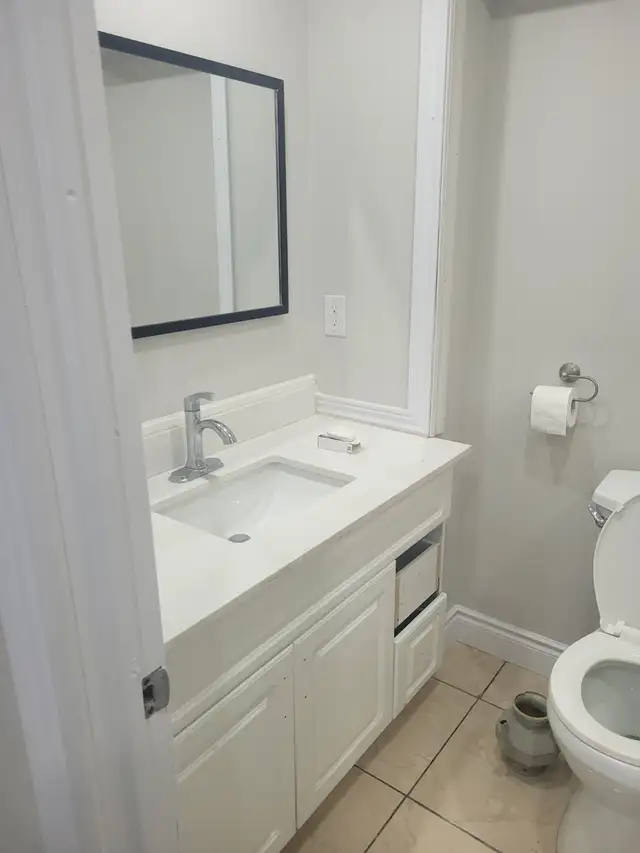 Spacious 2 Bedroom Basement Apartment for Rent – Thorold - Photo 10