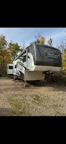 2008 Forest River Cardinal