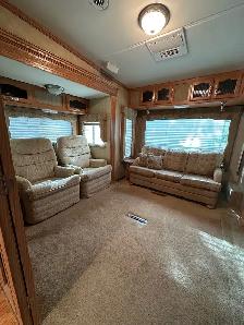 2008 Forest River Cardinal - Photo 7