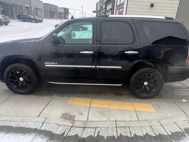 2013 Yukon Denali - Photo 2