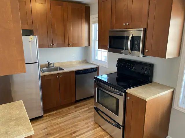 Single Family Home for rent in Central Ottawa, 100 Harrold Place - Photo 5
