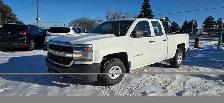 2016 Chevrolet Silverado 1500 Work Truck - 4x4 - Loaded interior