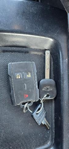 2016 Chevrolet Silverado 1500 Work Truck - 4x4 - Loaded interior - Photo 18